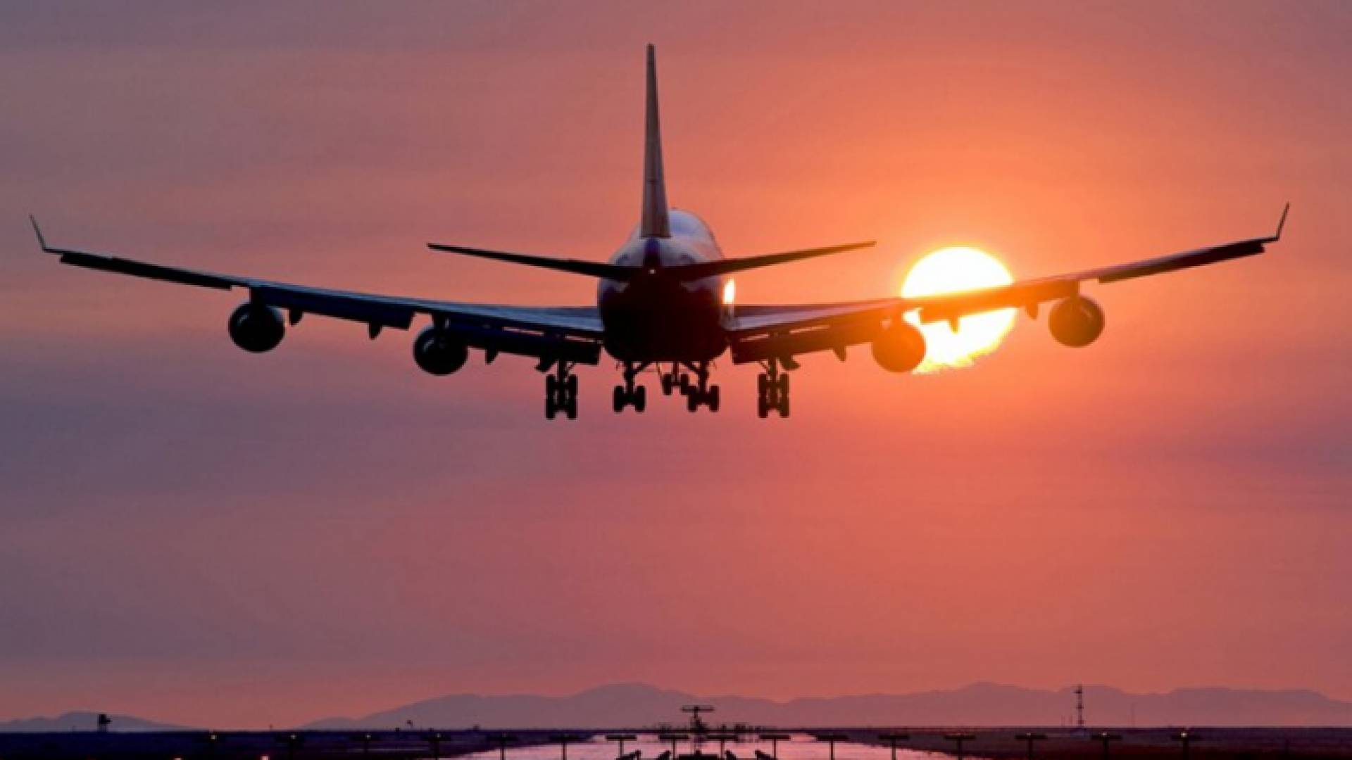 مستو: الأردن يبحث في إيجاد حلول مدروسة لعودة قطاع الطيران