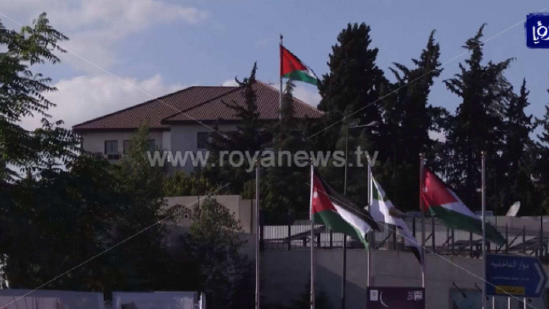 مؤتمر صحفي في رئاسة الوزراء قرابة السادسة مساء