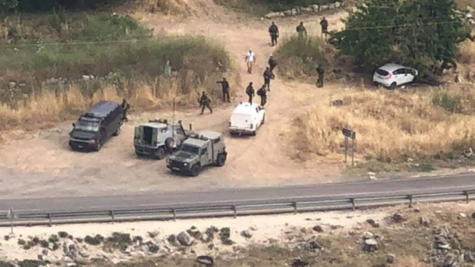 الاحتلال يطلق النار على فلسطيني بدعوى محاولة تنفيذ عملية قرب رام الله