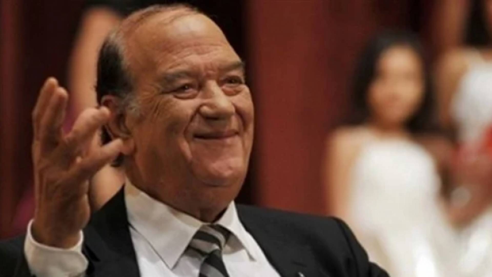 الفنان المصري حسن حسني