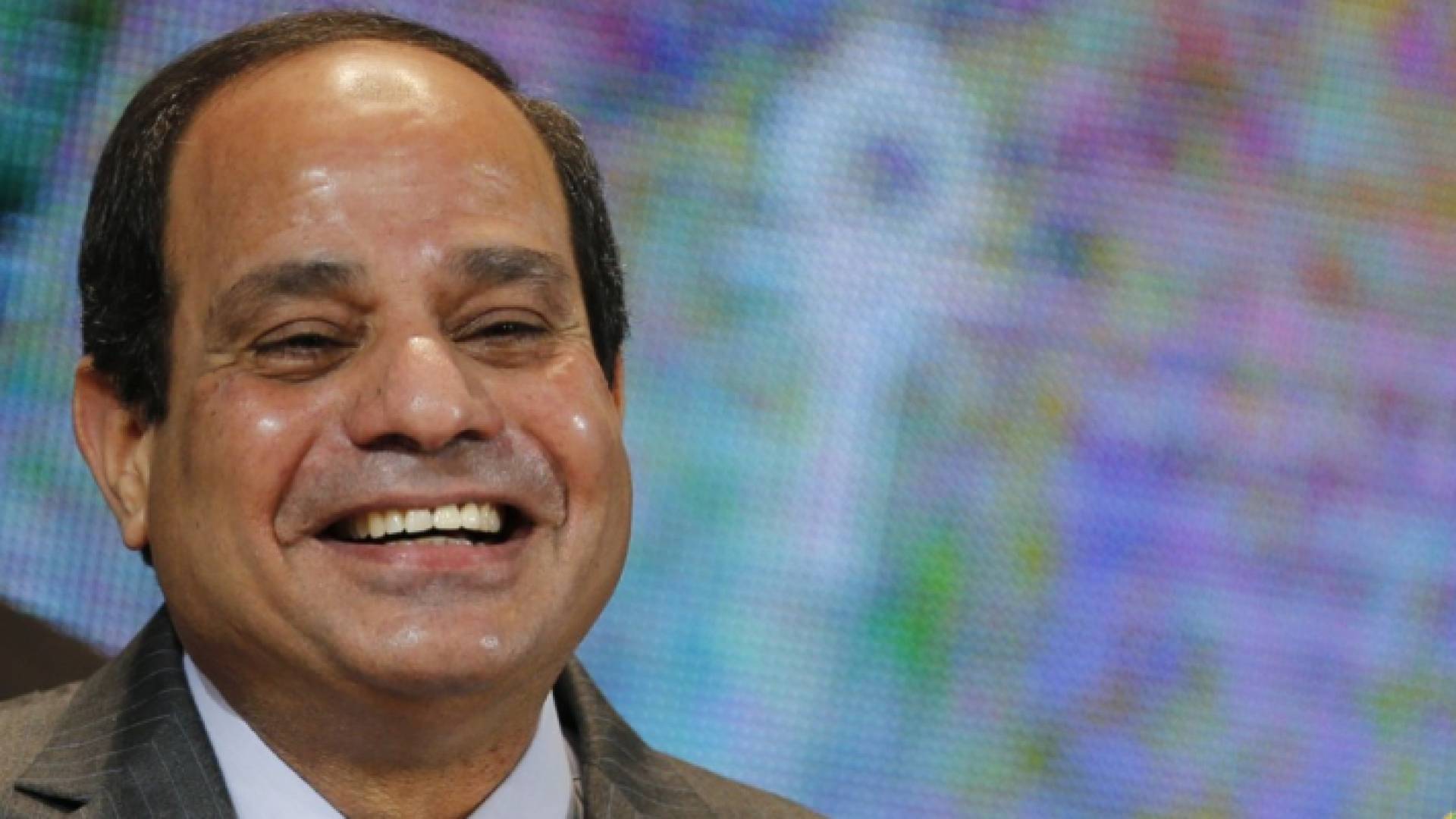 السيسي يعلن مبادرة شاملة لإنهاء الصراع في ليبيا