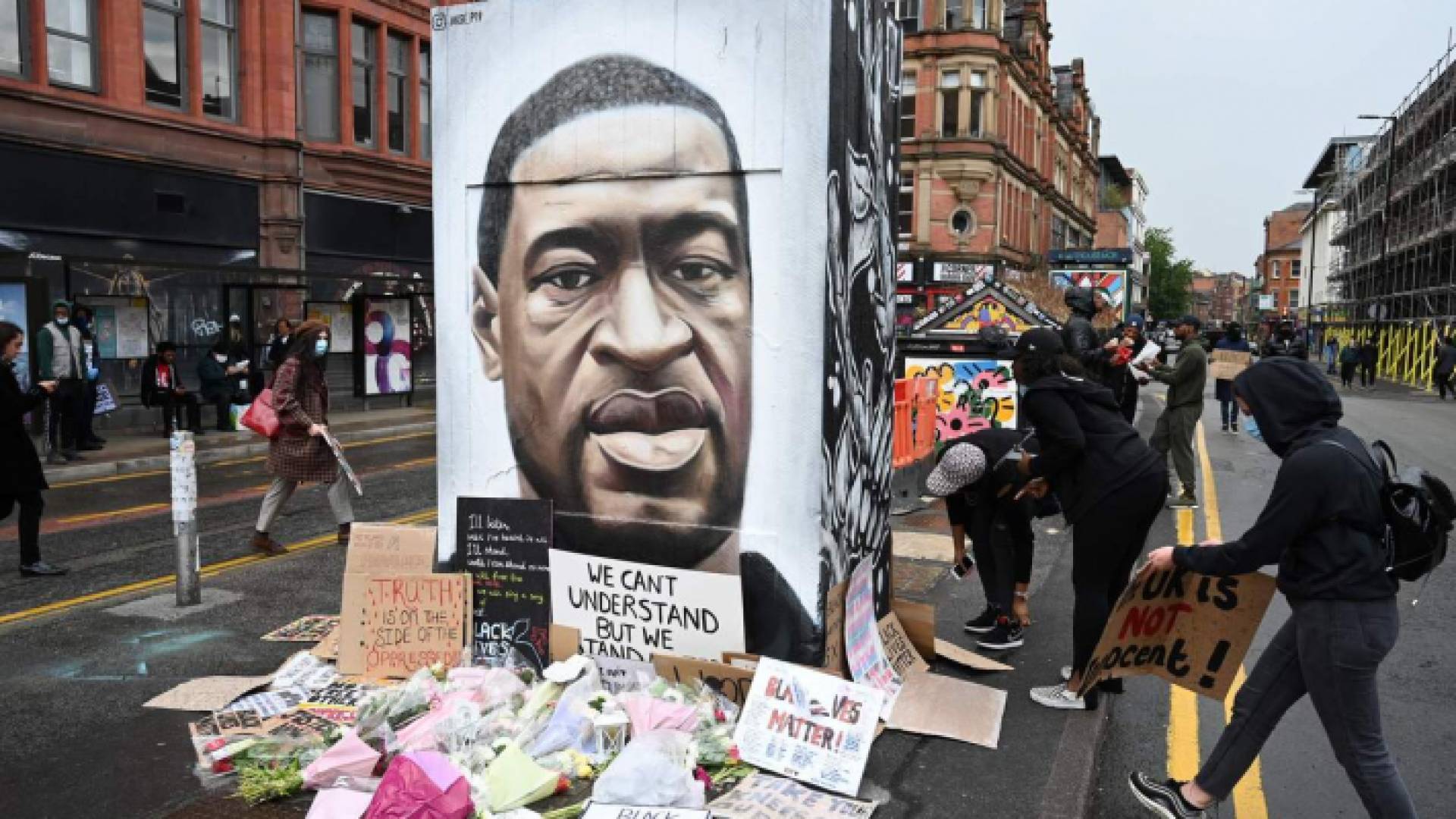 توفي جورج فلويد (46 عاما) في 25 ايار واشتعلت الاحتجاجات