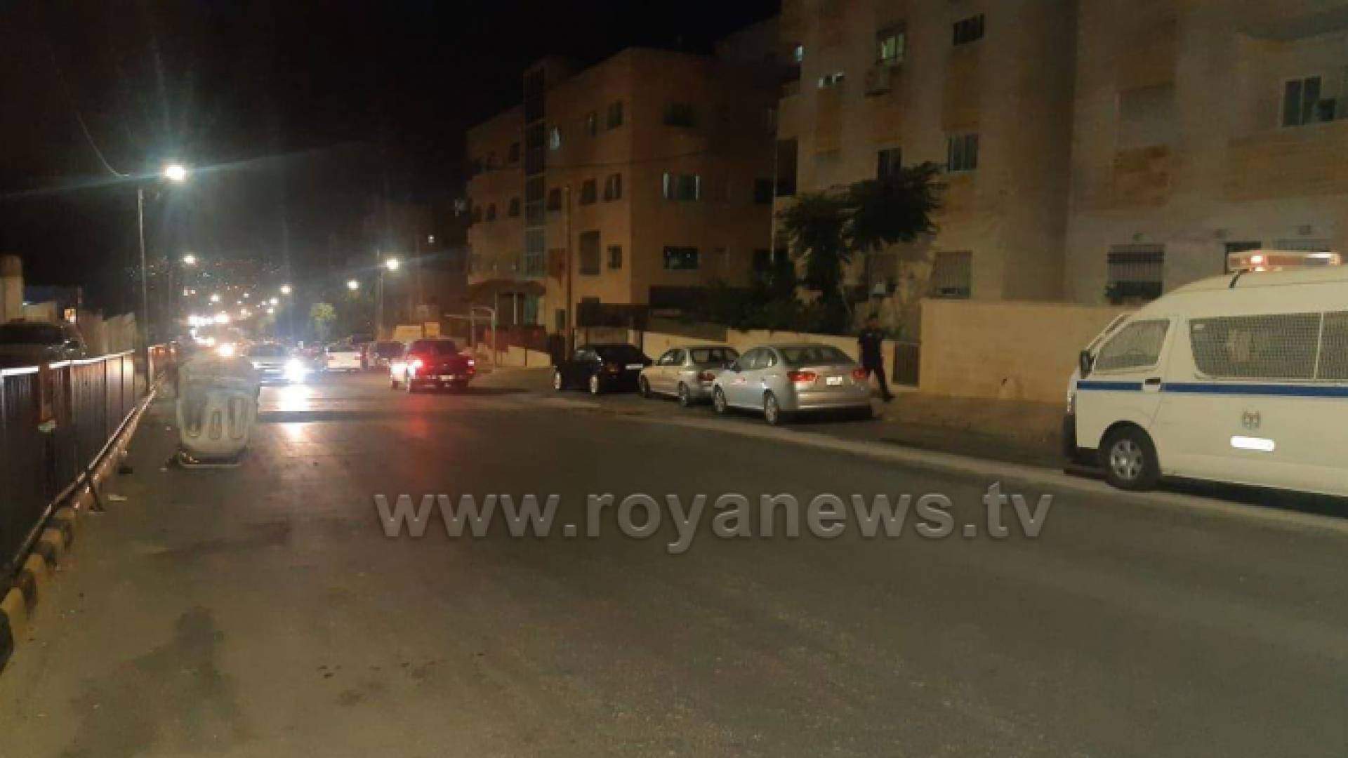 من أمام البناية التي تم عزلها في منطقة ماركا الجنوبية