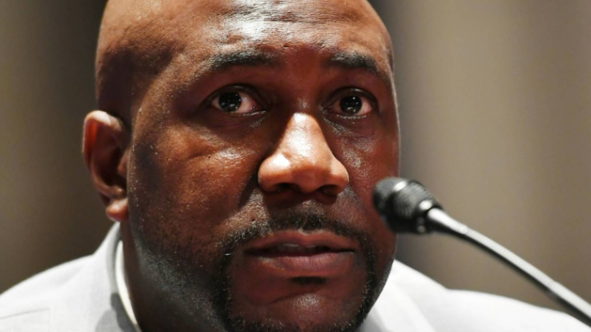 فيلونيز فلويد خلال جلسة الاستماع أمام اللجنة القضائية في مجلس النواب