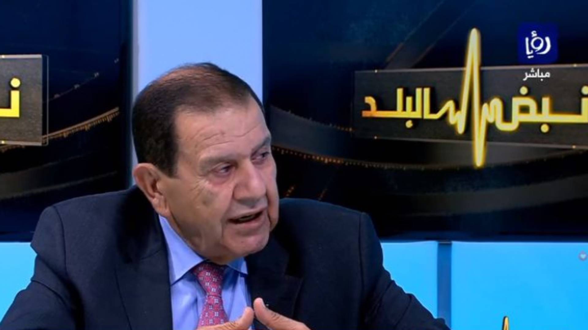 محافظ البنك المركزي زياد فريز