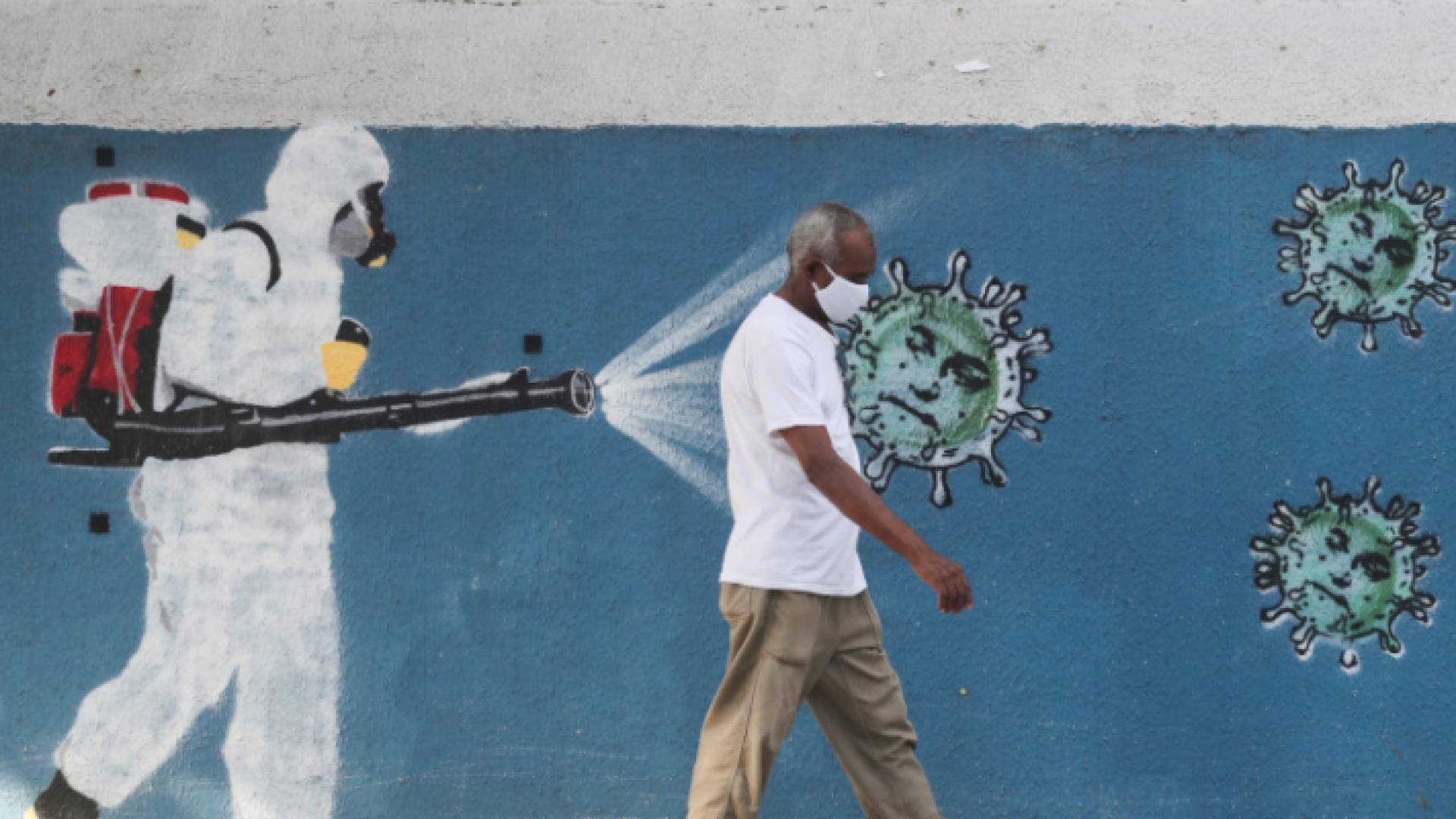 بينها 435.176 وفاة