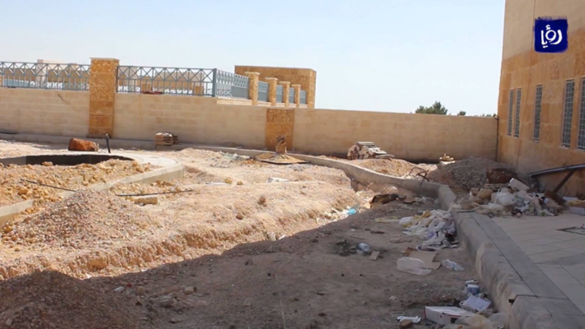 إنزعاج من تأخر تسليم مشروع مستشفى الإيمان الجديد في عجلون