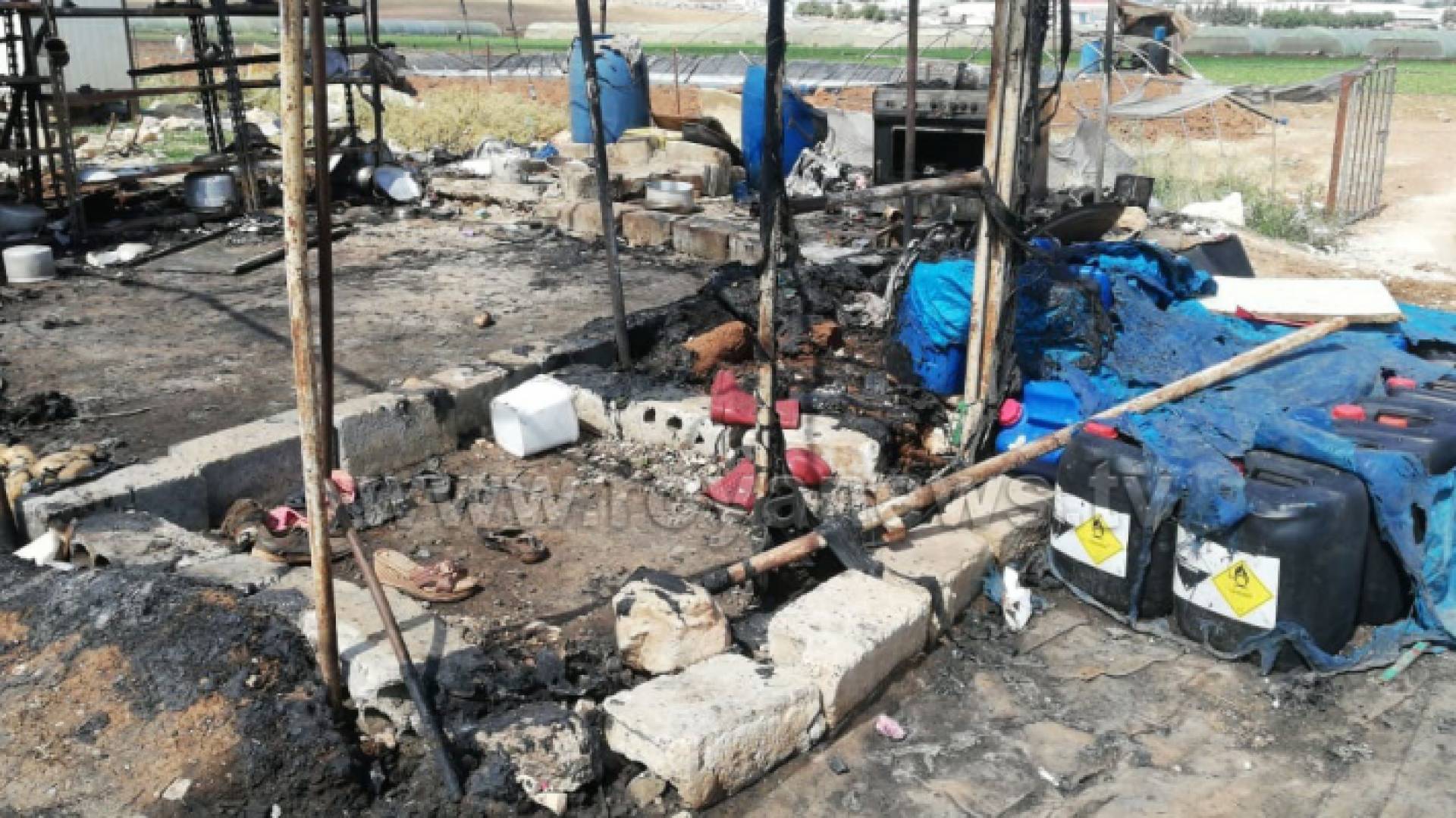 من آثار الحريق