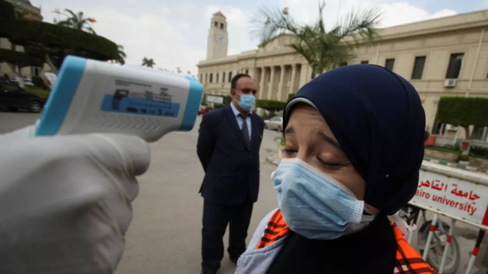 88 وفاة و 1168 إصابة جديدة بكورونا في مصر