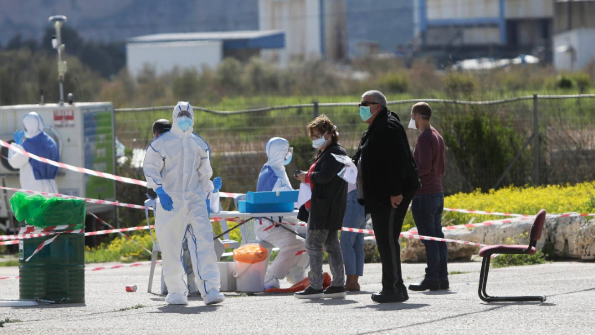 بينهم 80 حالة في محافظة الخليل