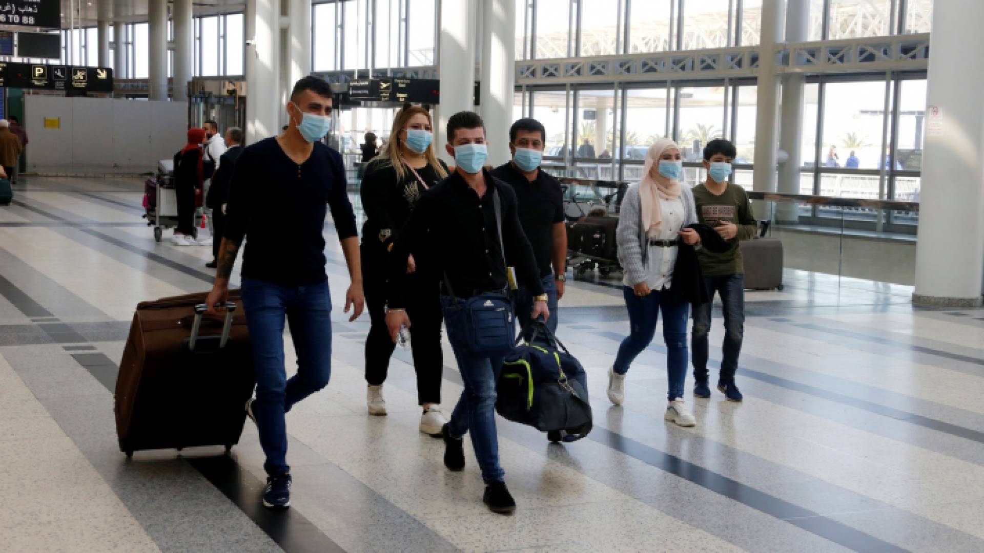 مطار بيروت يستعد لاستقبال ألفي شخص يوميا اعتبارا من الغد