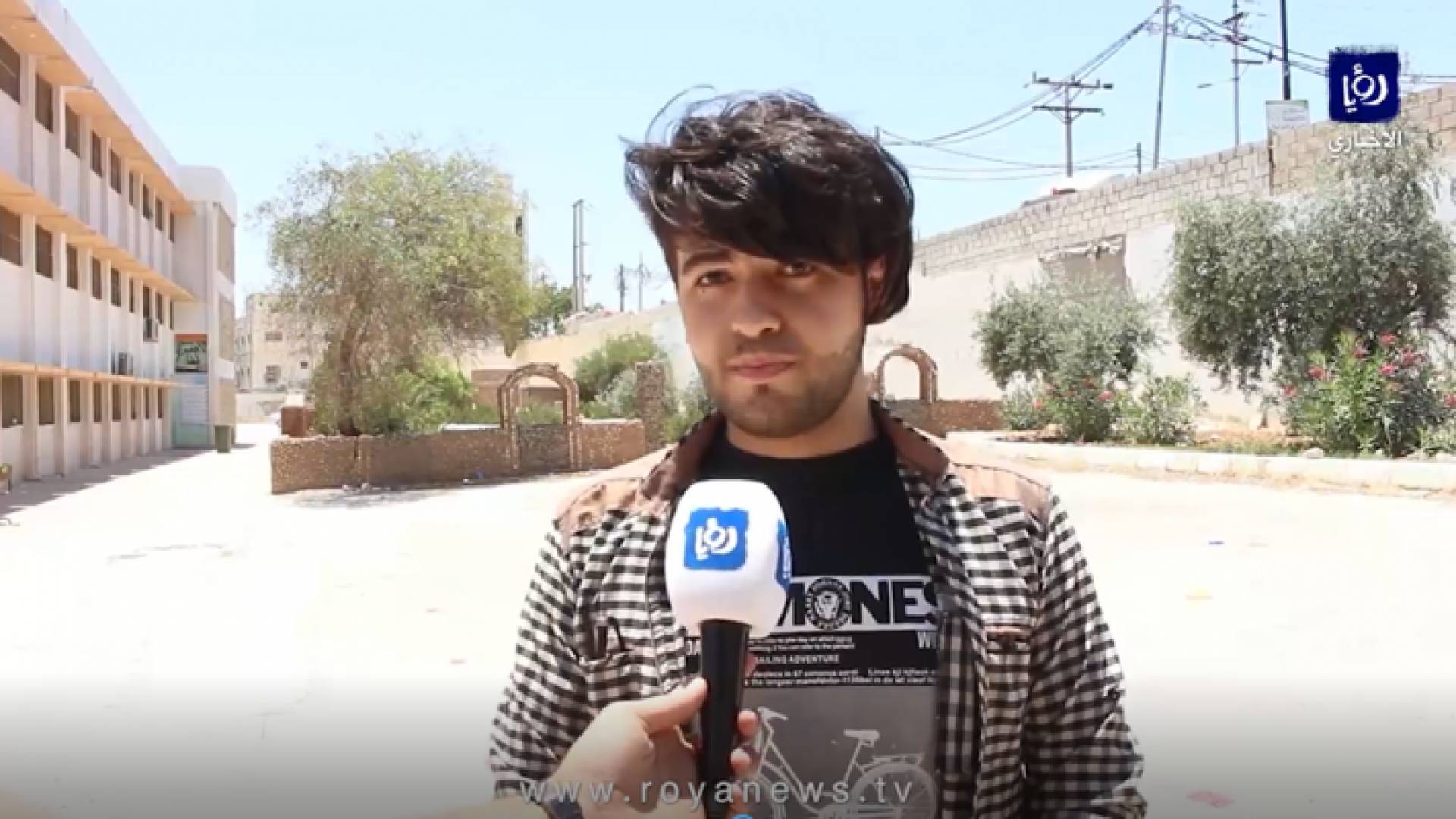 رؤيا تستطلع آراء طلبة "التوجيهي" في الرمثا بعد تقديم امتحان الرياضيات في يومهم الأول