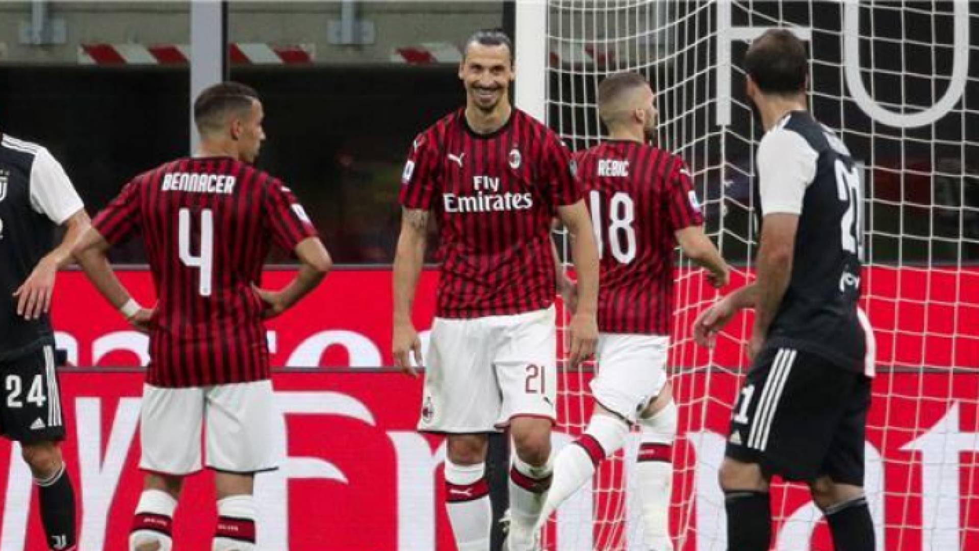 ميلان يقلب الطاولة على يوفنتوس في 5 دقائق