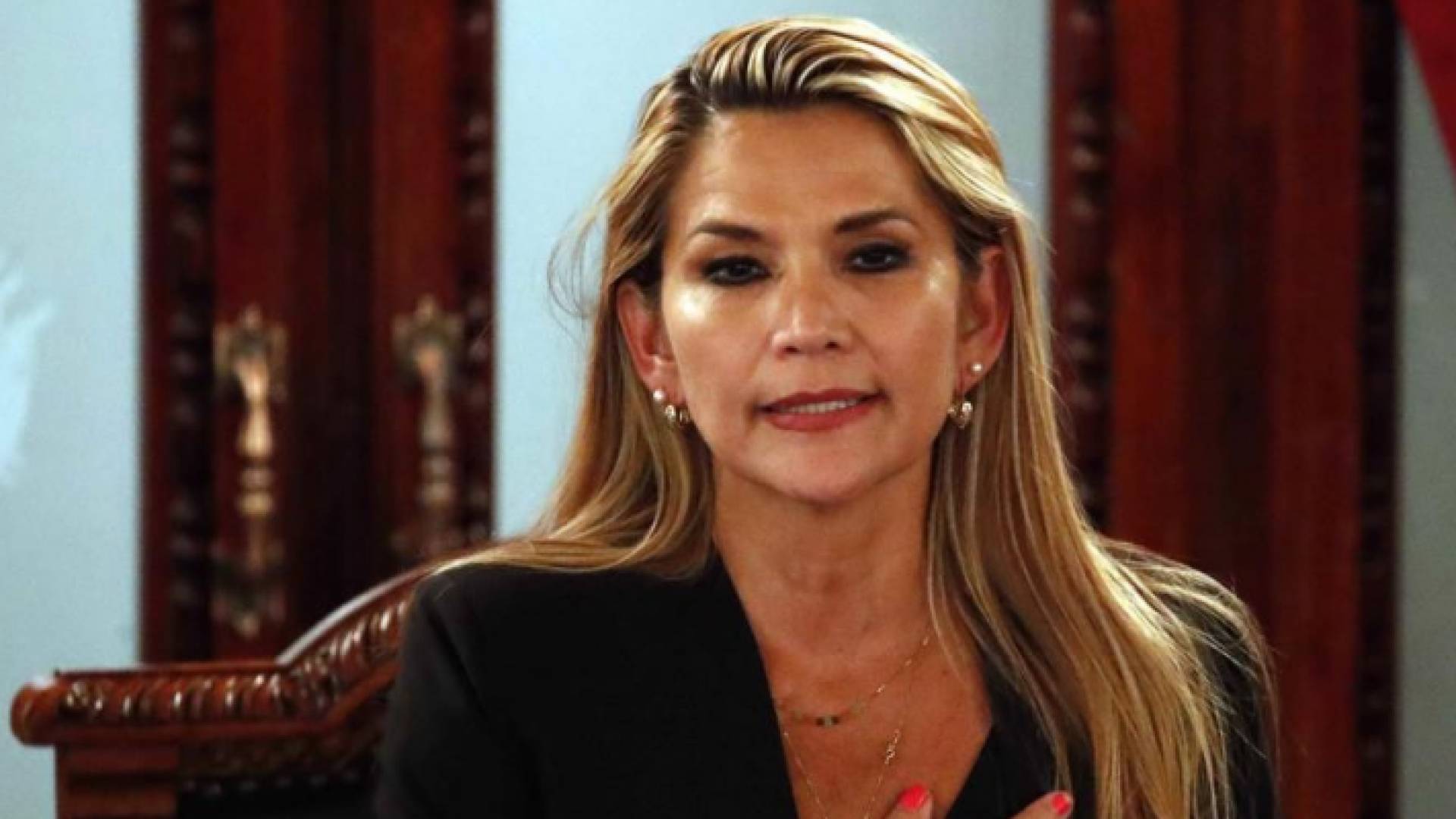 رئيسة بوليفيا تعلن إصابتها بكورونا