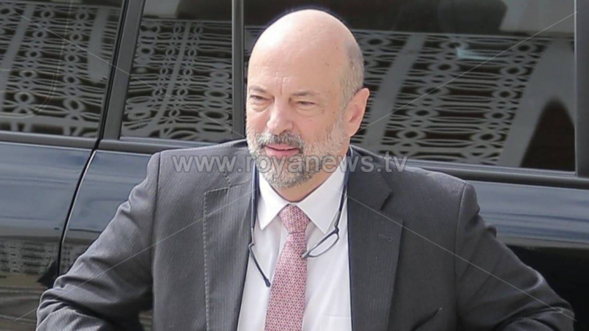 رئيس الوزراء الدكتور عمر الرزاز