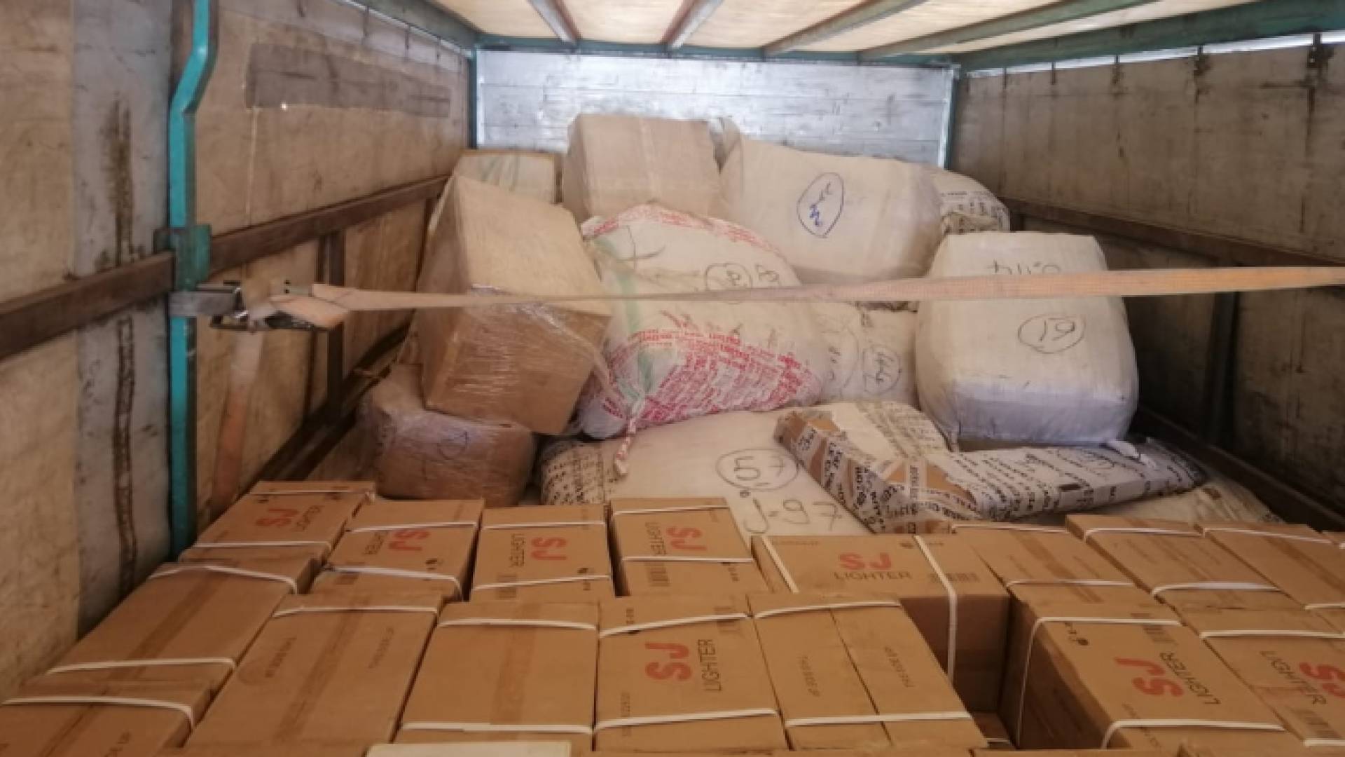 جانب من المضبوطات