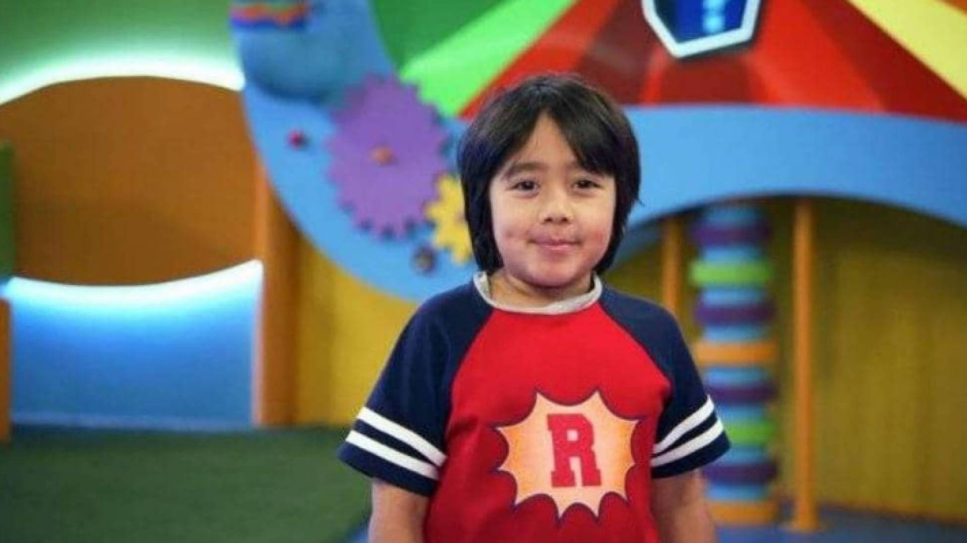 أشهر طفل على موقع يوتيوب، رايان كاجي