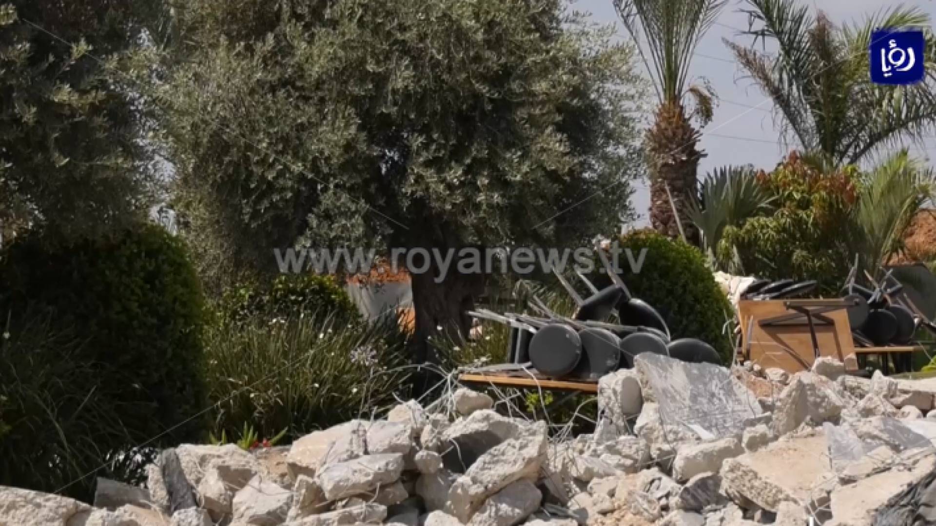 هدم المنازل دون وجه حق.. سياسة الاحتلال الاستفزازية بحق أبناء الأرض