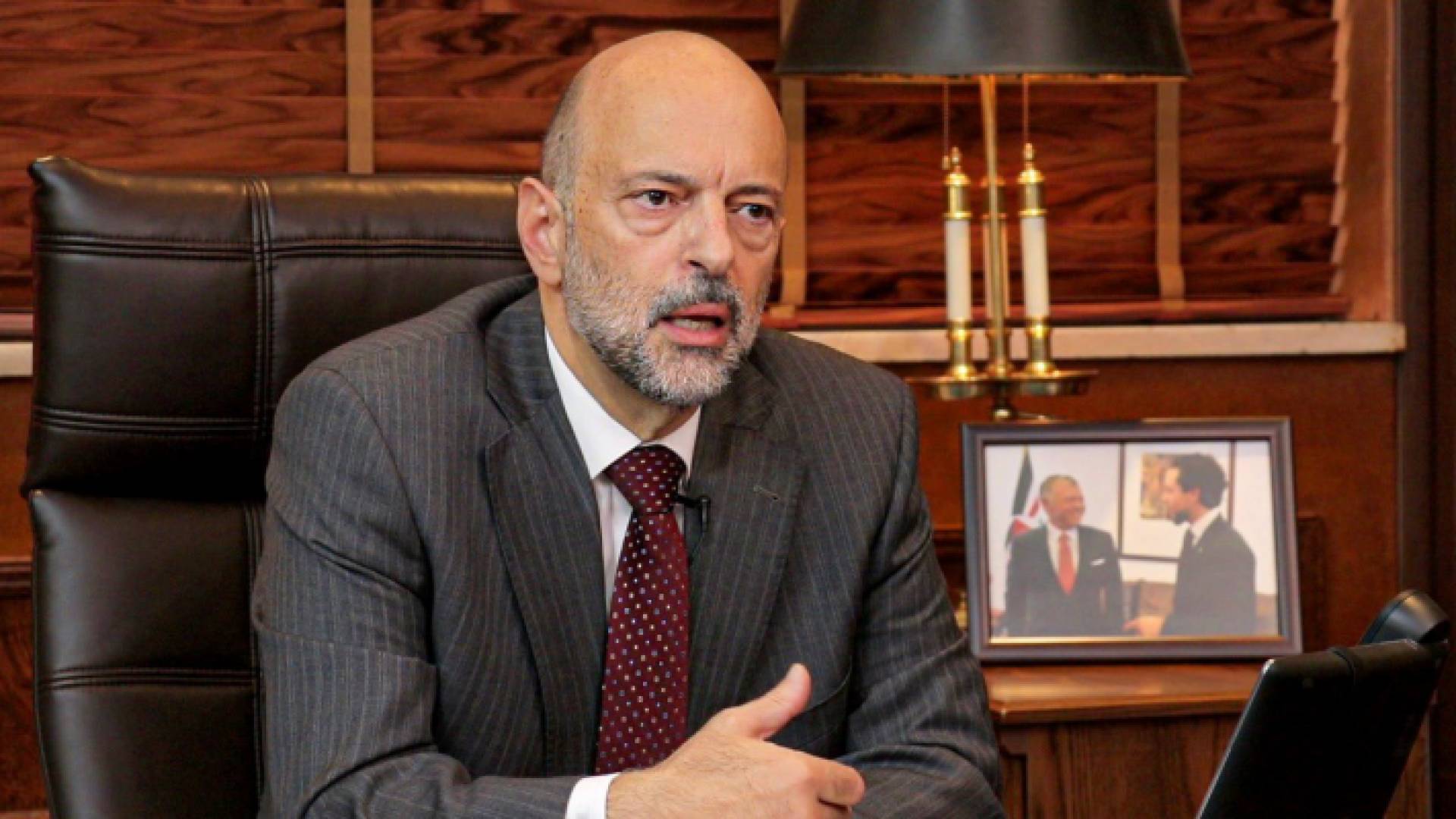 رئيس الوزراء الدكتور عمر الرزاز