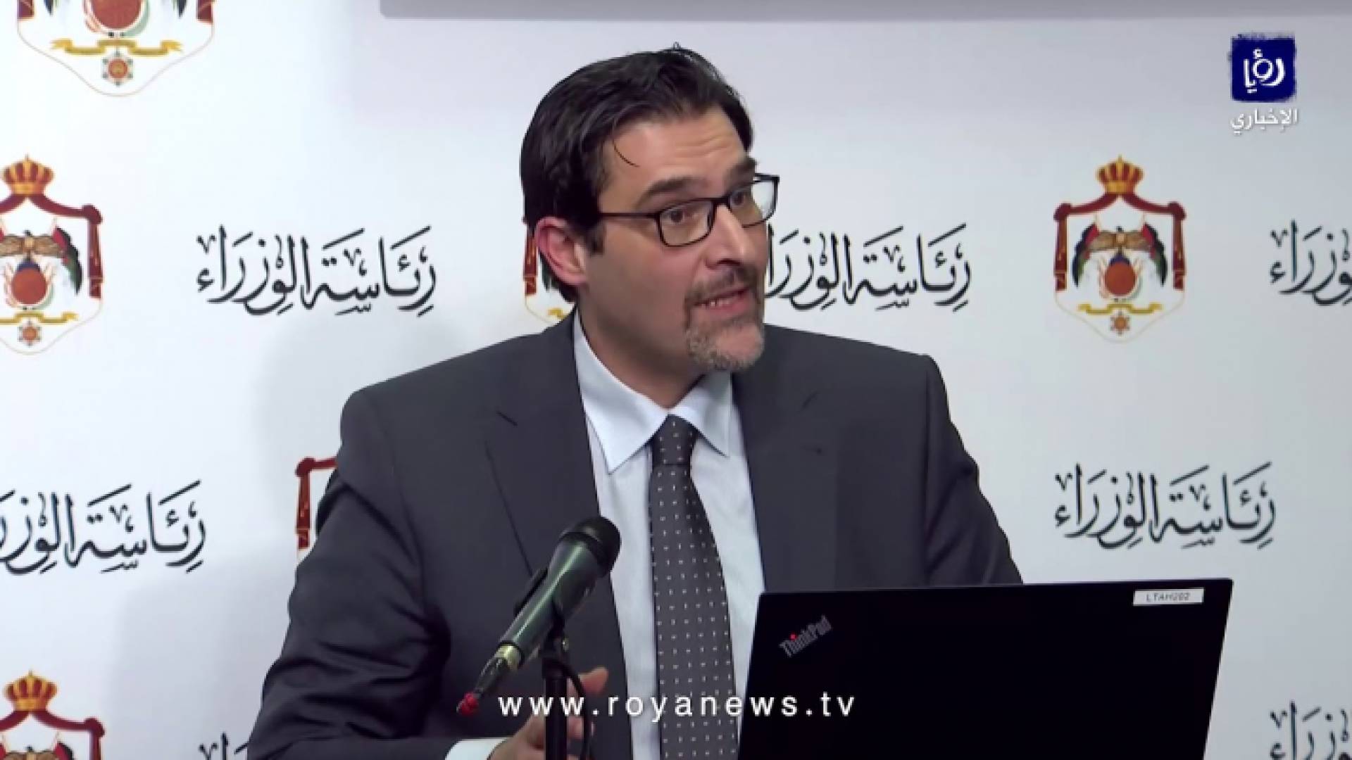 وزير النقل خالد سيف