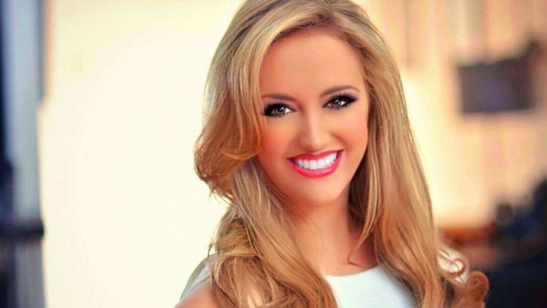 جنيفر إيكهارت الموظفة السابقة بشبكة فوكس نيوز