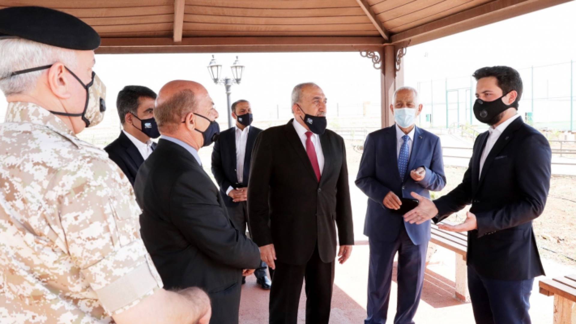 مندوبا عن الملك.. ولي العهد يفتتح نادي المتقاعدين العسكريين في معان