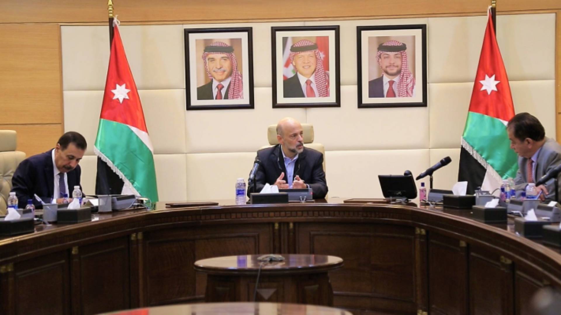 رئيس الوزراء الدكتور عمر الرزاز