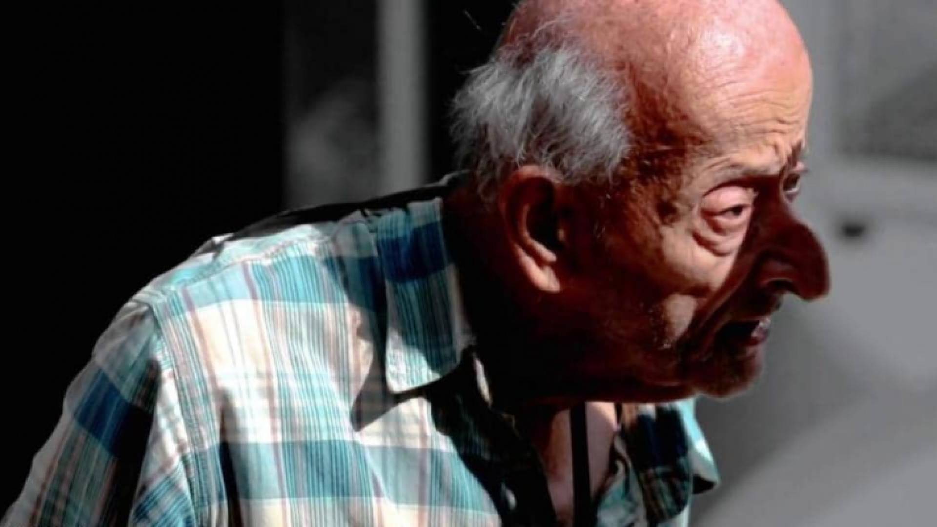 محمد مشالي المعروف بـ"طبيب الغلابة"