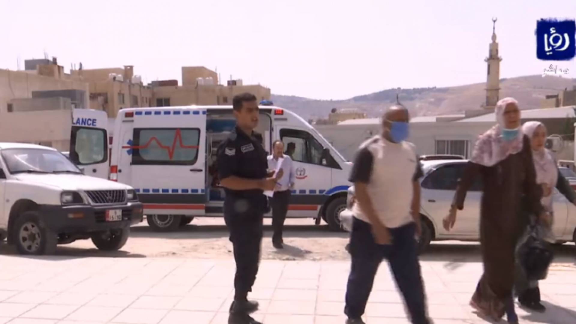 من أمام المشفى