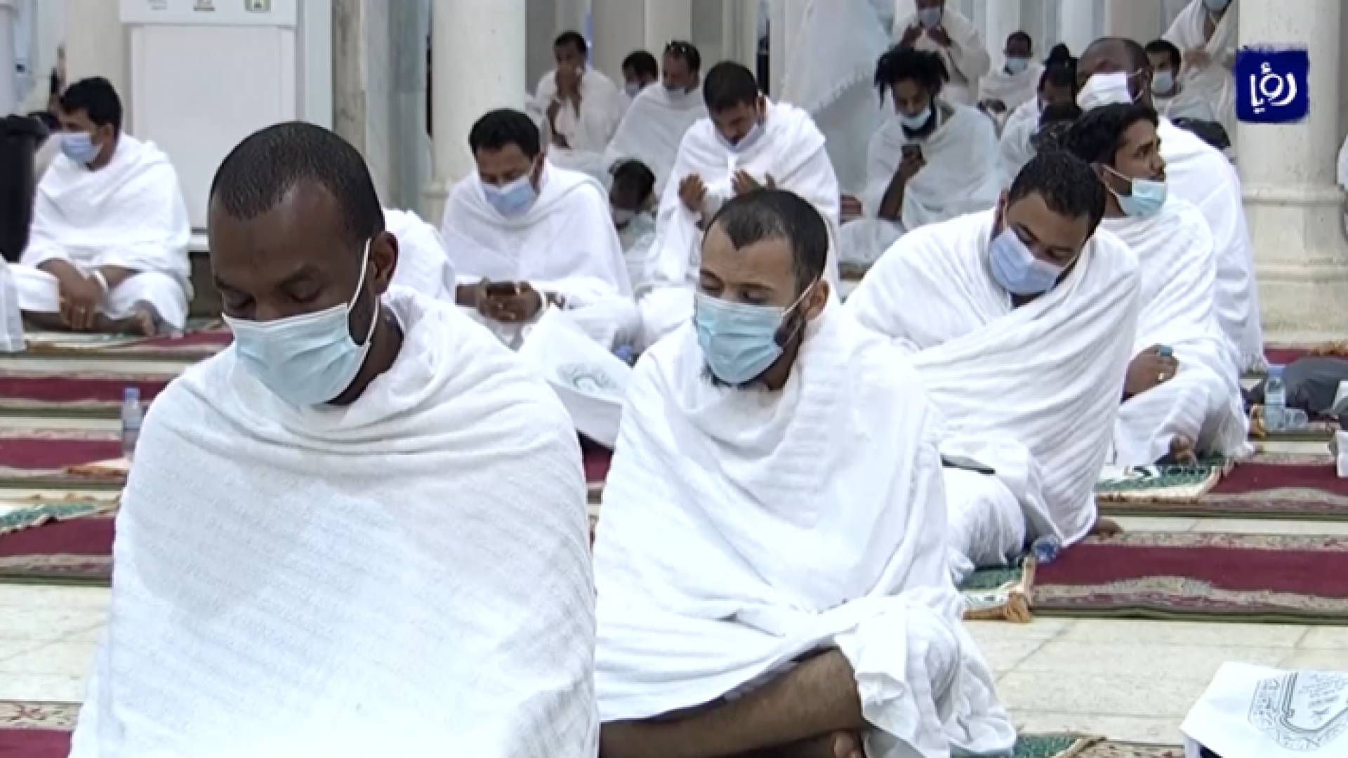 جائحة كورونا تلغي مشاهد ألفها المسلمون على مدار قرون