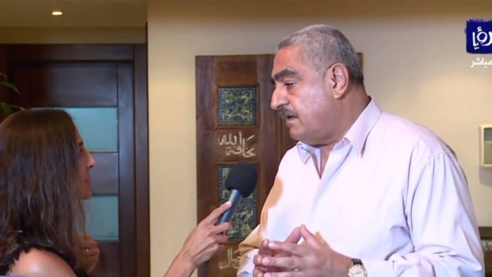 المدير العام السابق لوزارة الصحة اللبنانية الدكتور وليد عمار ومراسلة رؤيا