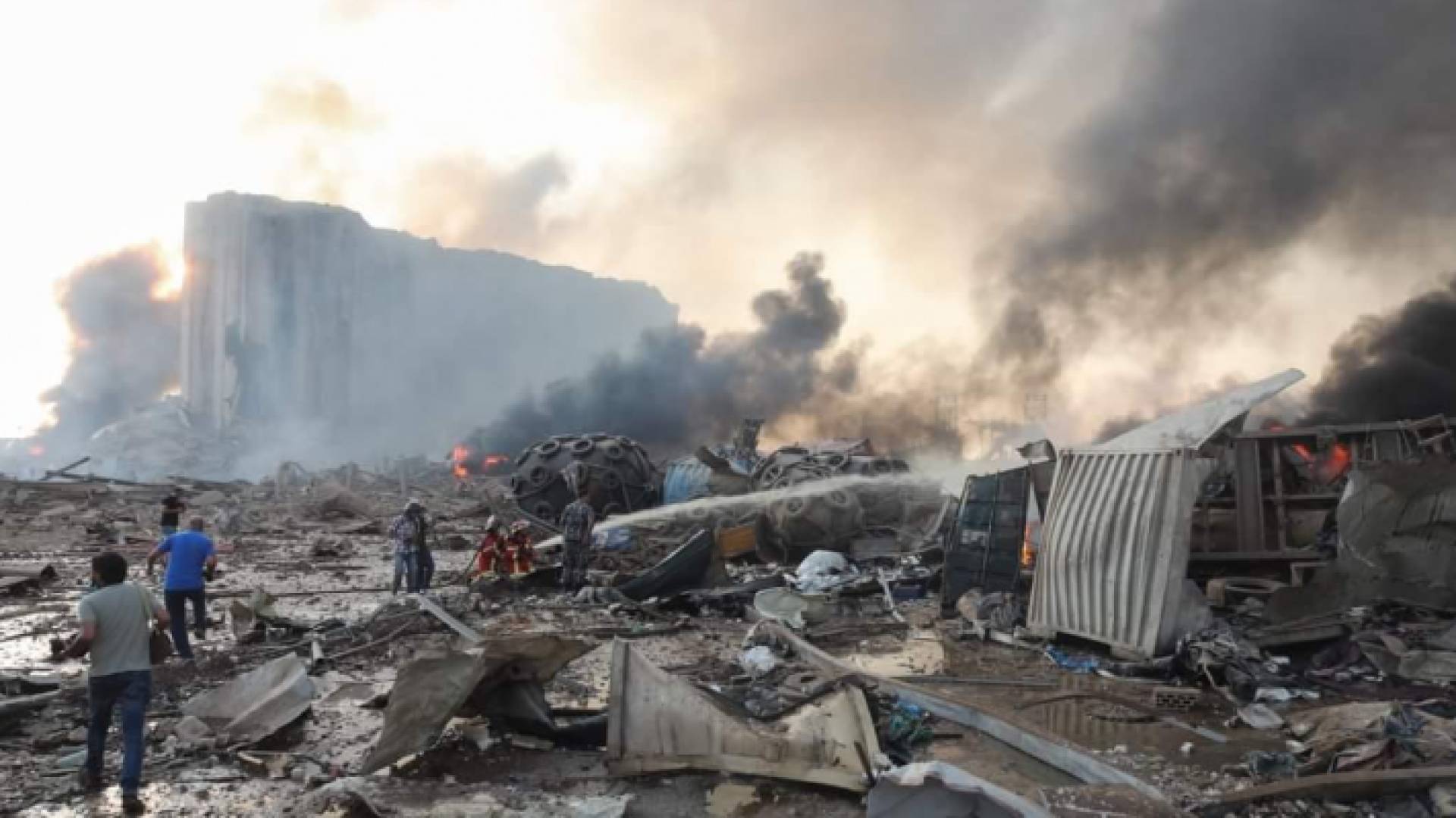 صورة من موقع الانفجار