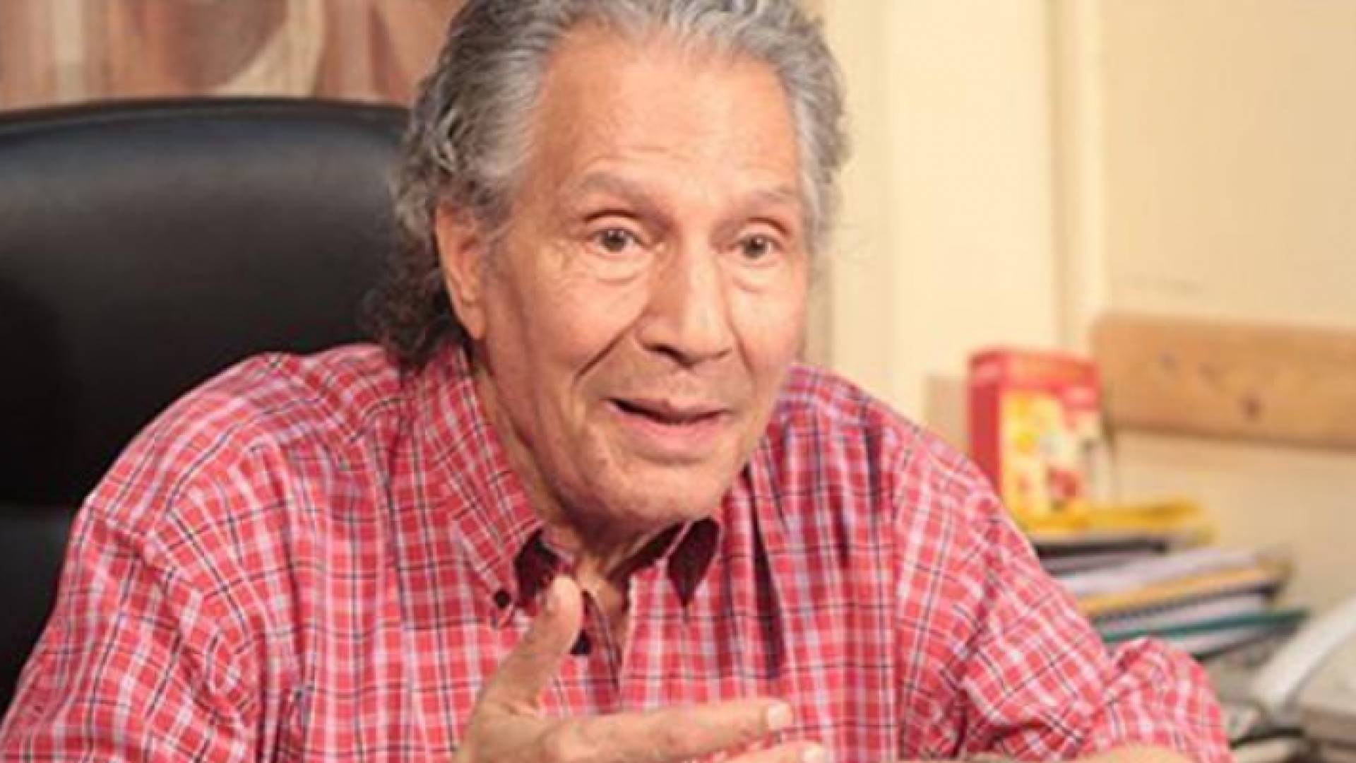 الفنان المصري سناء شافع