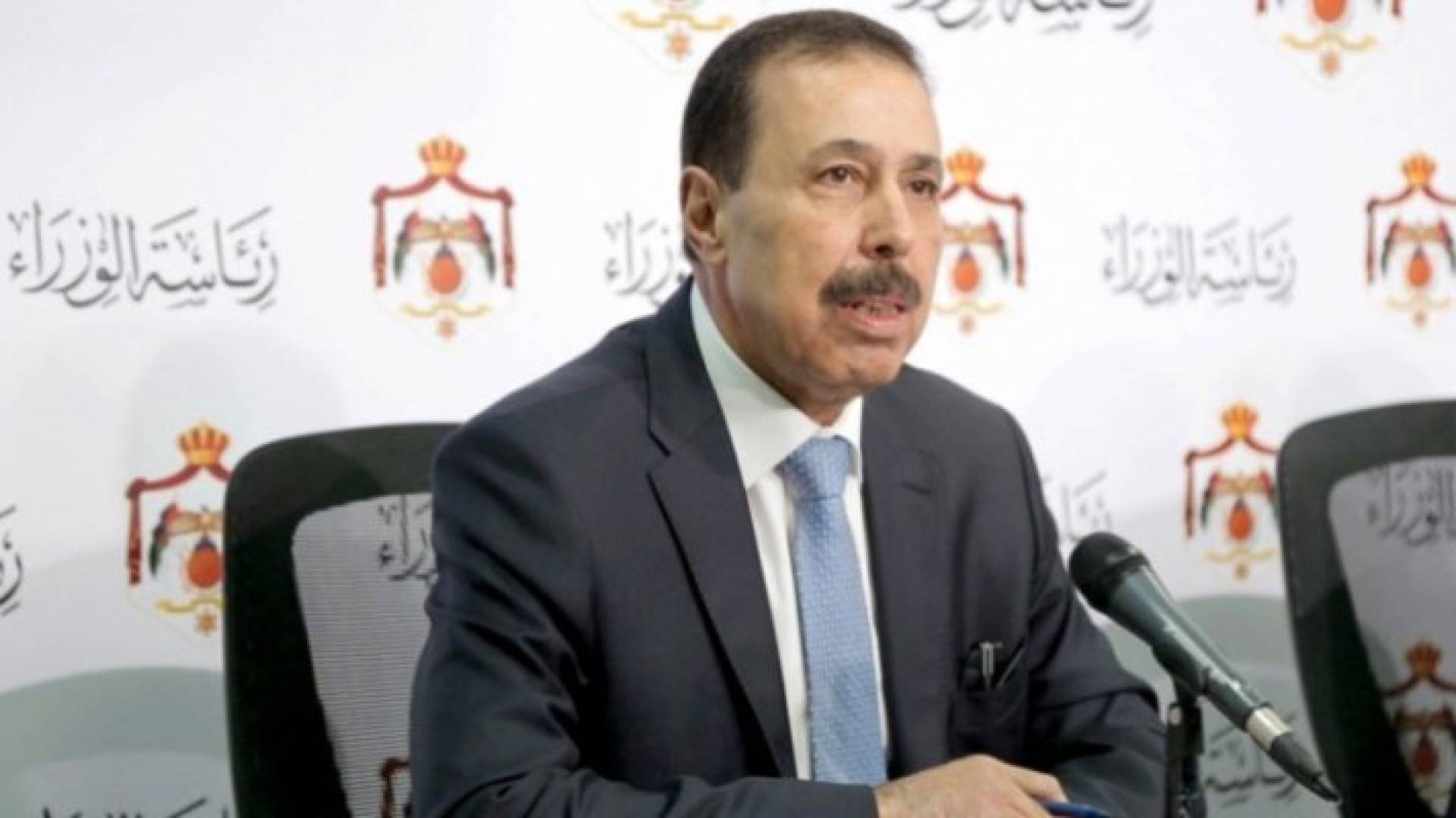 الدكتور تيسير النعيمي وزير التربية والتعليم