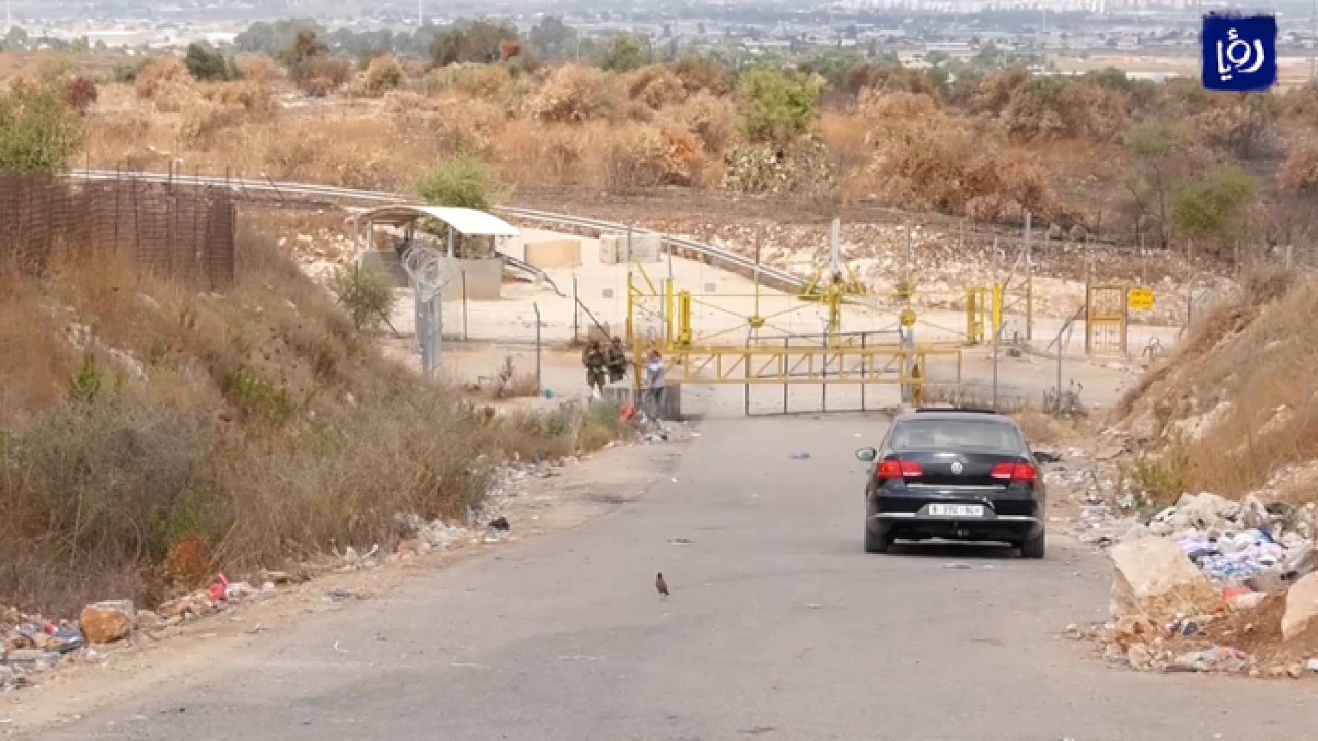 فتحات في جدار الفصل العنصري تحقق حلم كثيرين في زيارة الداخل المحتل