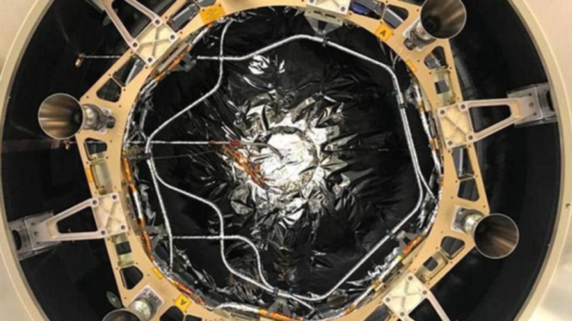 مسبار الأمل إلى المريخ