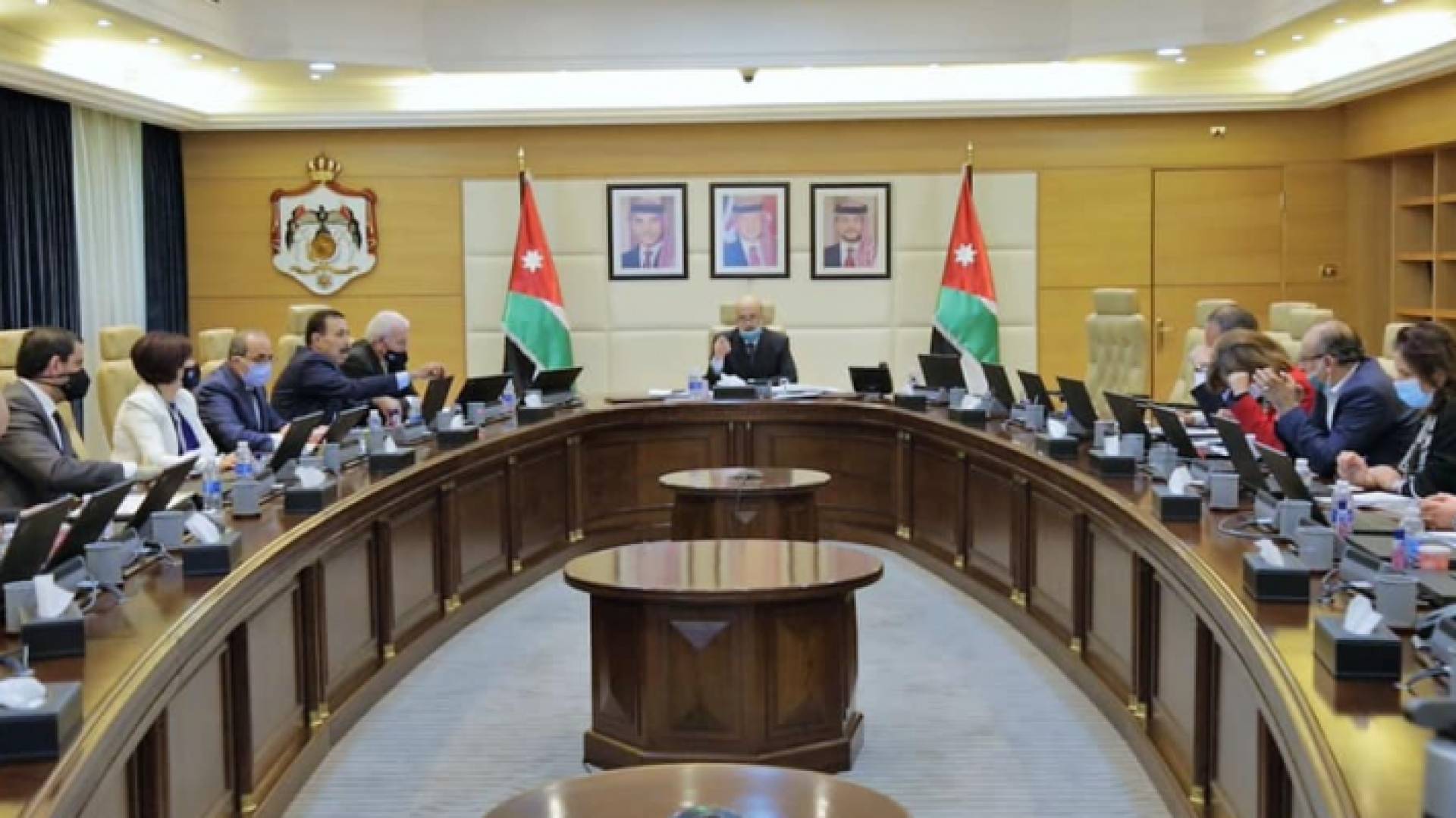 مجلس الوزراء