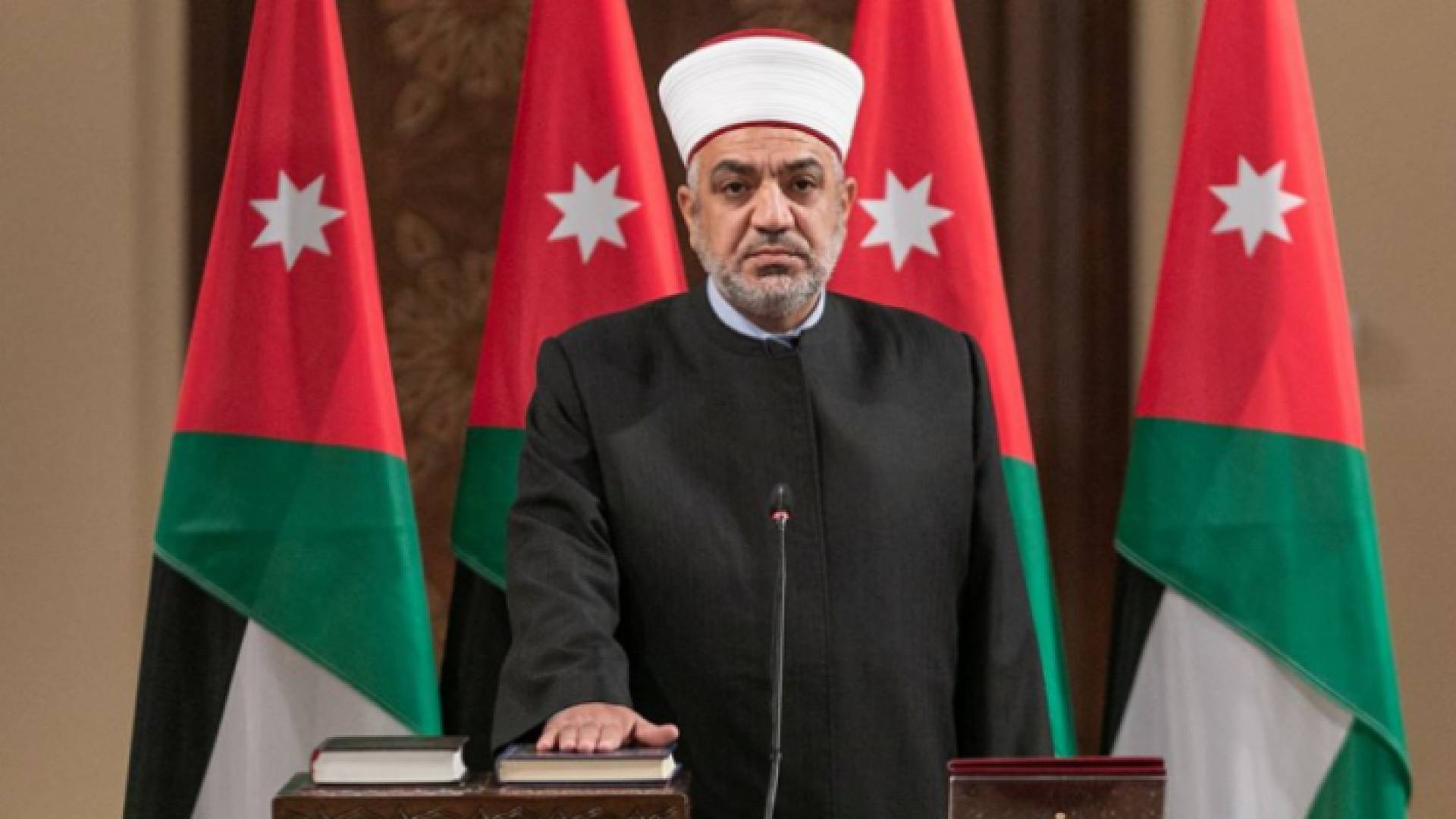 وزير الأوقاف والشؤون والمقدسات الإسلامية الدكتور محمد الخلايلة