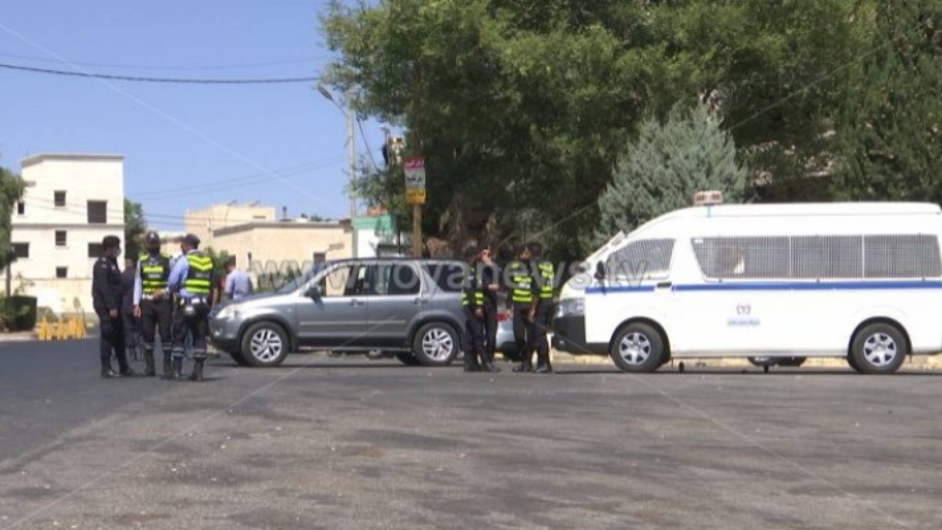 عزل - ارشيفية