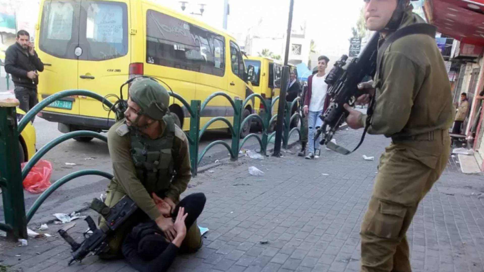 الاحتلال يشن حملة اقتحامات واعتقالات في الضفة