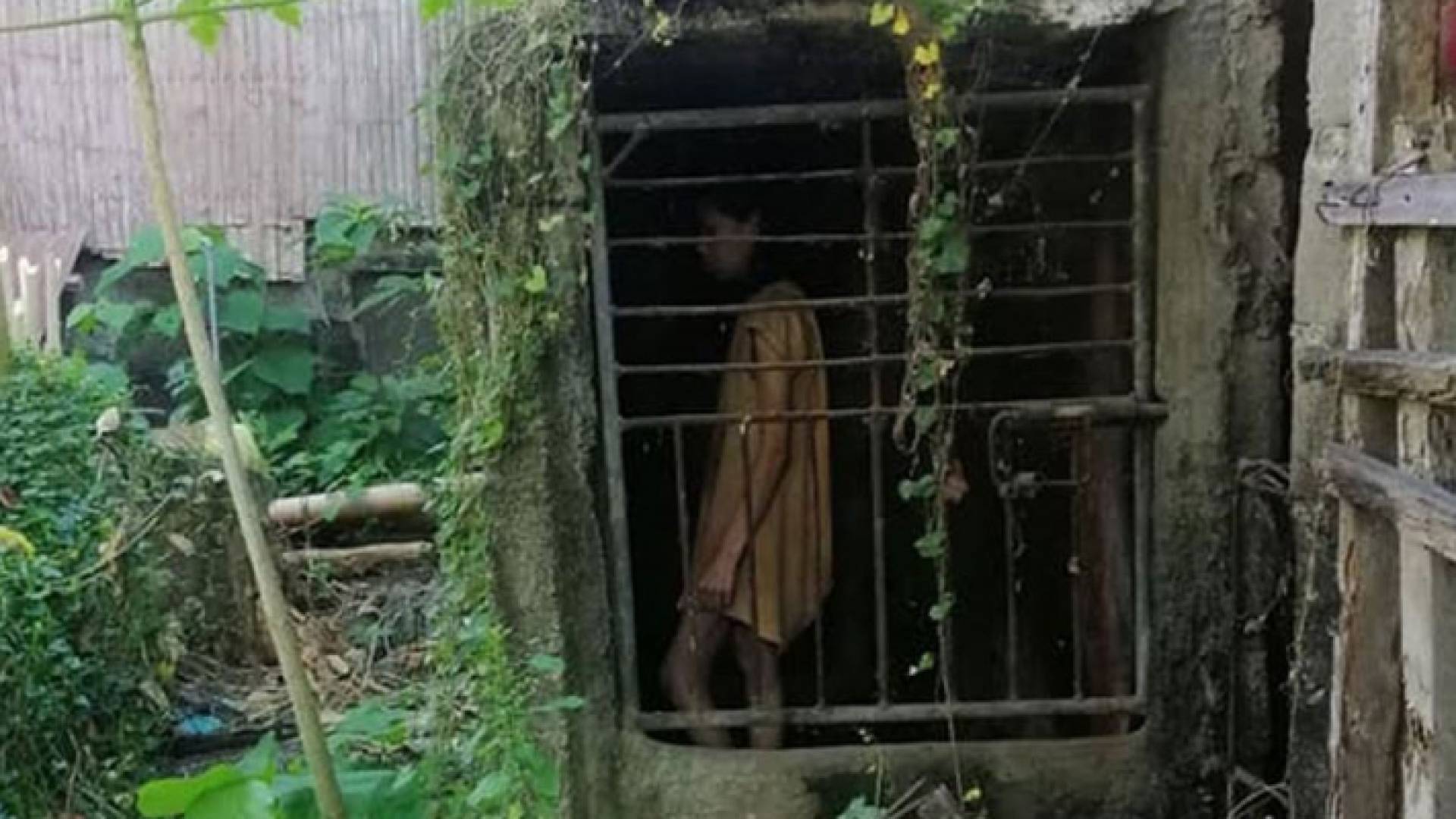 يتناوب الجيران على إحضار طعامها