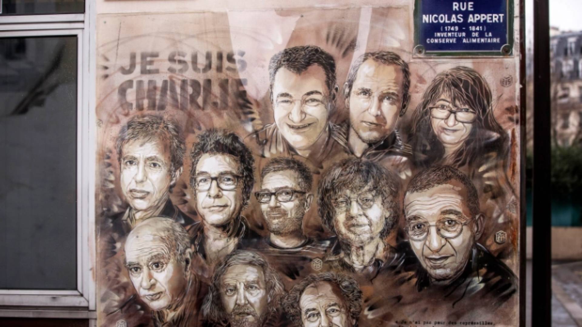 مع بدء محاكمة متهمين بالهجوم عليها