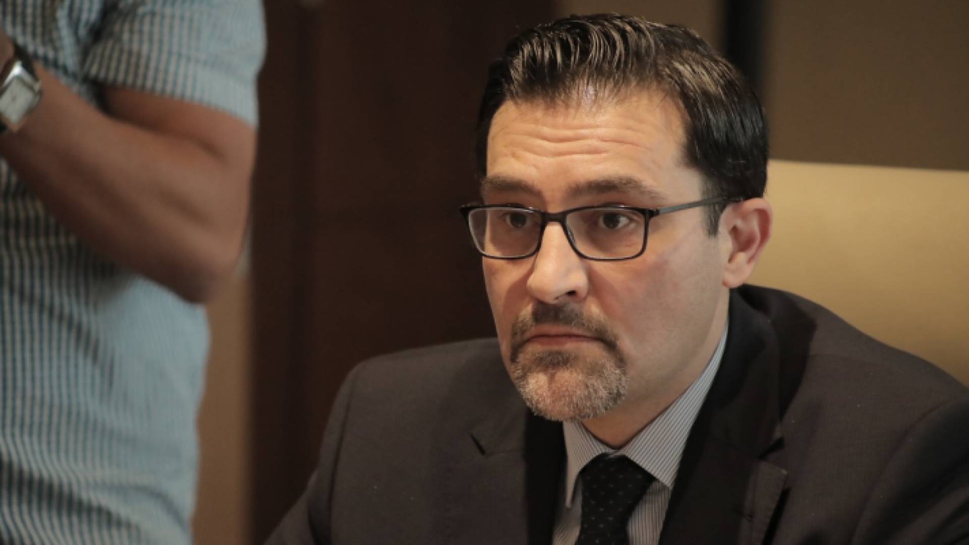 وزير النقل خالد سيف