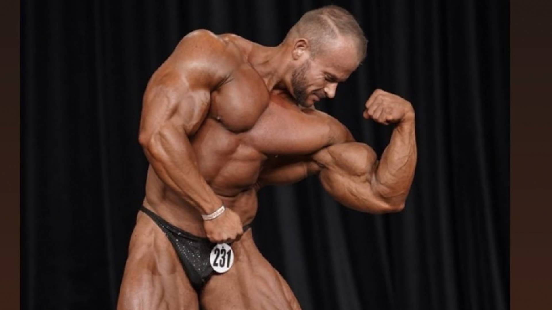 سبب الوفاة نقص المركبات العضوية في جسم الرياضي