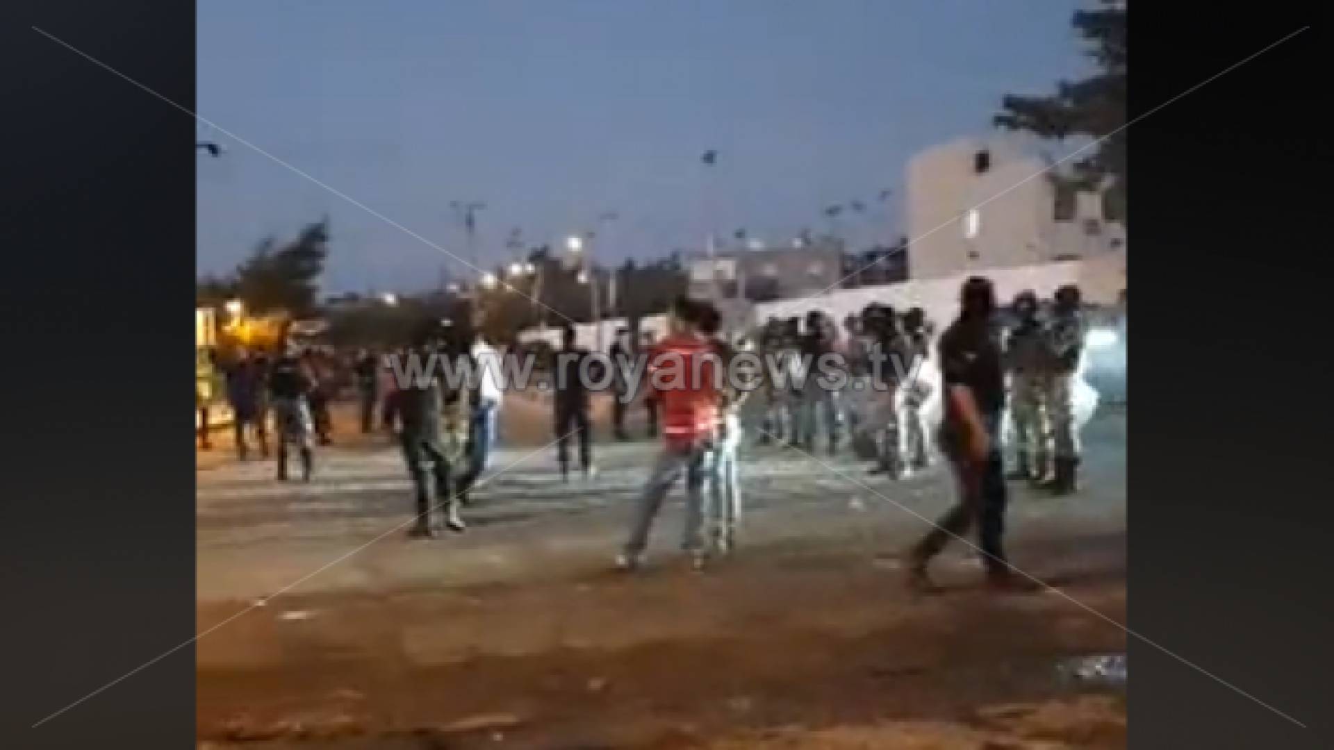 إغلاق طريق تقبل في اربد احتجاجا على استمرار حوادث السير