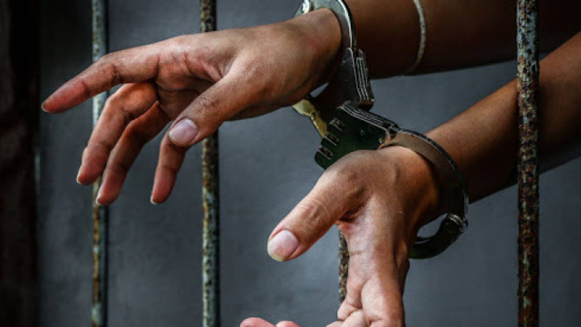 توقيف مواطن اقام حفلا حضره 40 شخصا