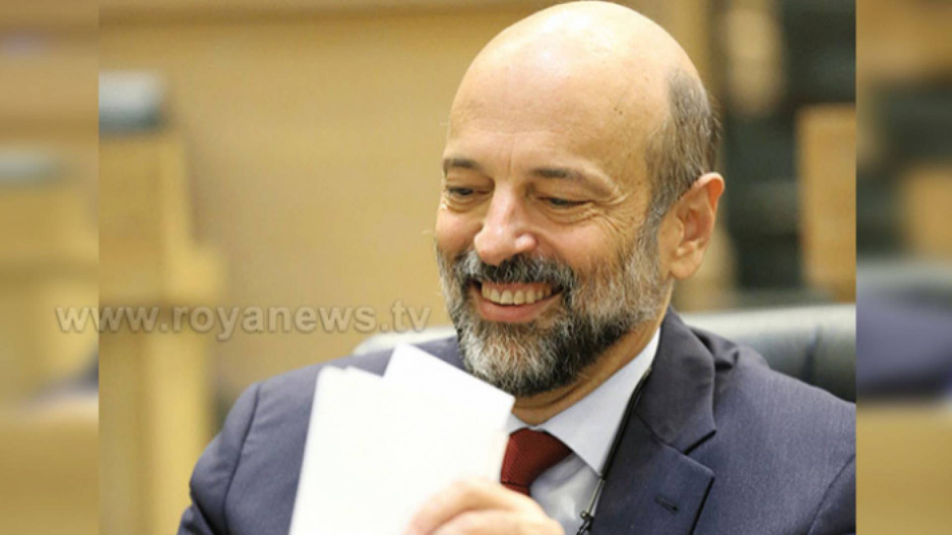 الرزاز يتمنى مرور الشتاء وكورونا على خير