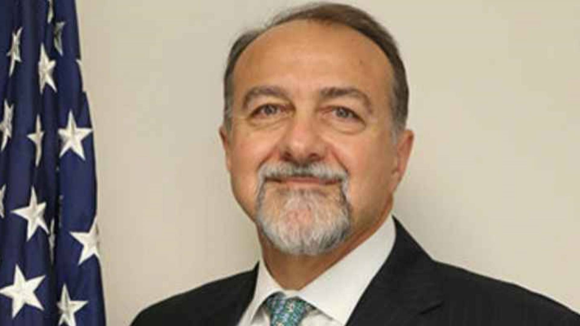 السفير الأمريكي المكلف لدى المملكة الأردنية الهاشمية هنري ت. ووستر