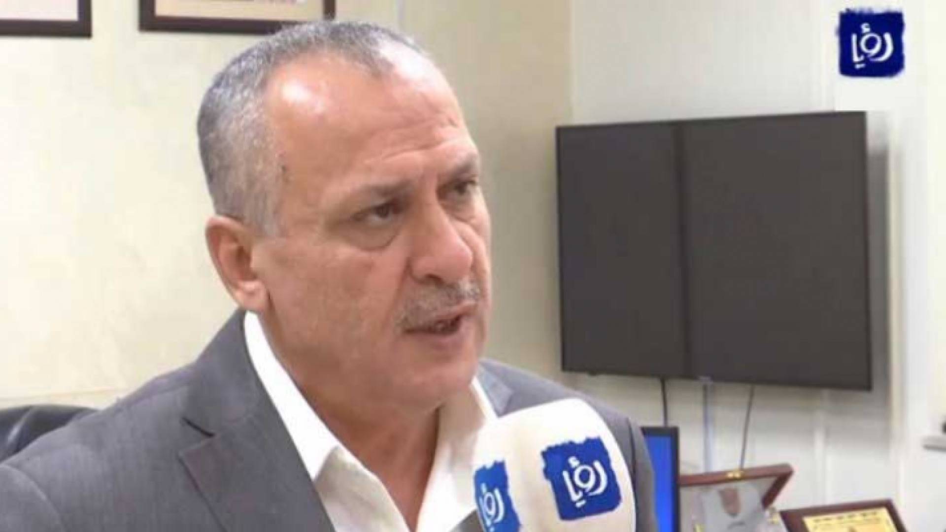 مدير مستشفى الأمير حمزة السابق عبد الرزاق الخشمان