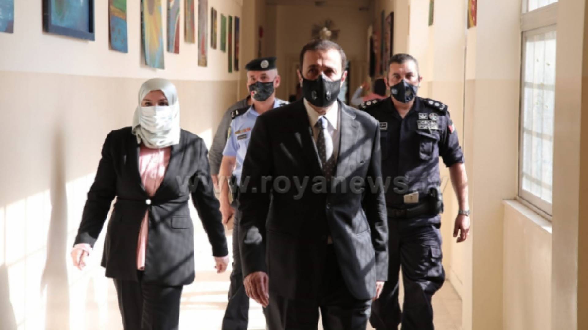 وزير التربية والتعليم الدكتور تيسير النعيمي